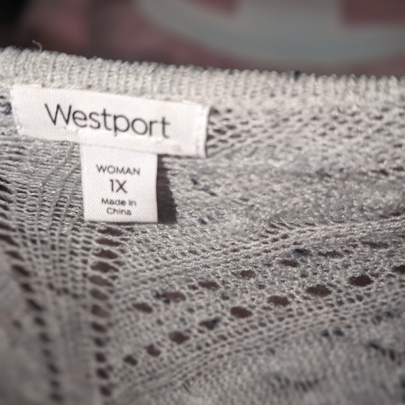 V neck sweater - Picture 4 of 4